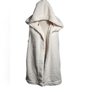 Koolaburra By UGG White Fleece Hooded Vest